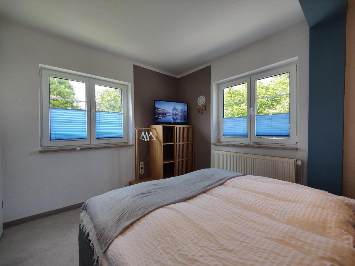 Ferienhaus Villa Adelsberg Mit Dachterrasse In Zentraler Lage Fuer Bis Zu 10 Personen Chemnitz Exteriör bild