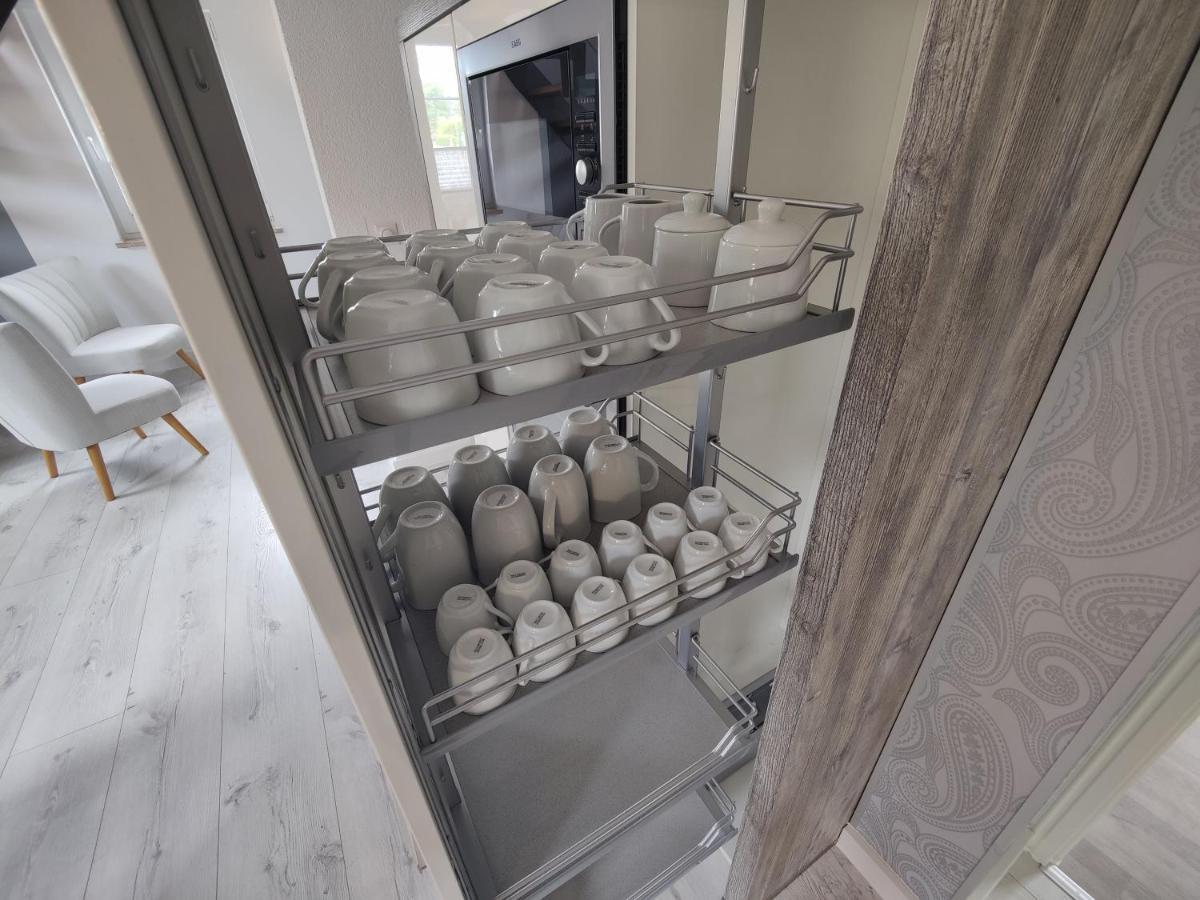 Ferienhaus Villa Adelsberg Mit Dachterrasse In Zentraler Lage Fuer Bis Zu 10 Personen Chemnitz Exteriör bild